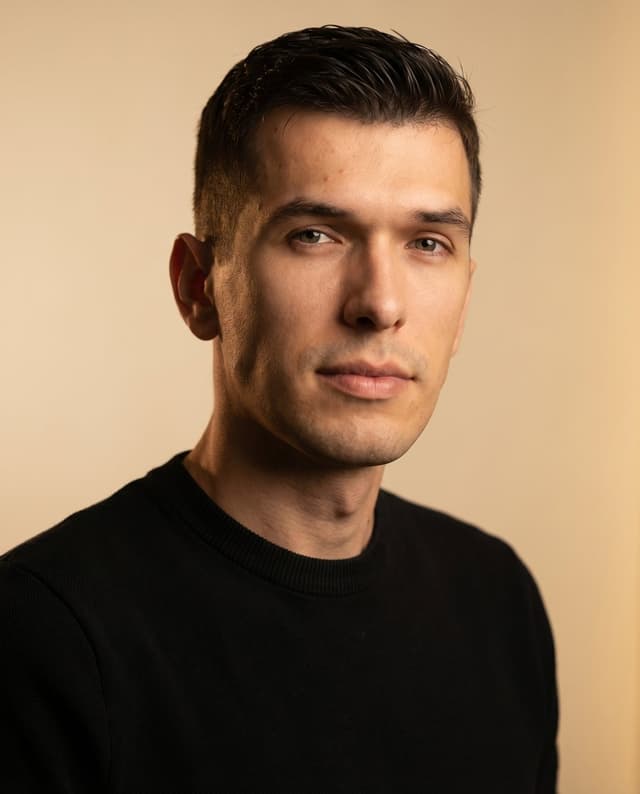 Bartosz Cruz - AI Business Strategist and founder of AI Business Lab